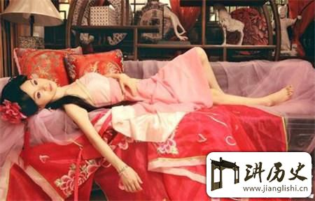 <rb>争</rb><rt>zhēng</rt><rb>宠</rb><rt>chǒng</rt><rb>独</rb><rt>dú</rt><rb>门</rb><rt>mén</rt><rb>秘</rb><rt>mì</rt><rb>籍</rb><rt>jí</rt>:<rb>古</rb><rt>gǔ</rt><rb>代</rb><rt>dài</rt><rb>女</rb><rt>nǚ</rt><rb>人</rb><rt>rén</rt><rb>用</rb><rt>yòng</rt><rb>它</rb><rt>tā</rt><rb>夜</rb><rt>yè</rt><rb>夜</rb><rt>yè</rt><rb>留</rb><rt>liú</rt><rb>住</rb><rt>zhù</rt><rb>男</rb><rt>nán</rt><rb>人</rb><rt>rén</rt><rb>心</rb><rt>xīn</rt>!